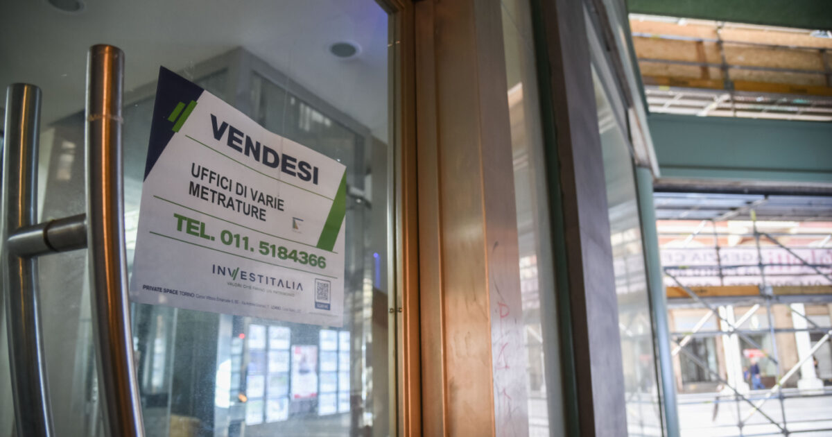 allarme di confcommercio 140mila attivit224 scomparse in 12 anni