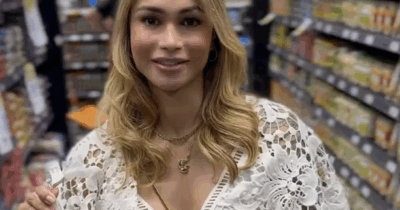 Copertina di 39enne influencer di nutrizione e fitness muore precipitando dal palazzo dove abitava: aperta indagine sulla scomparsa di Diana Areas