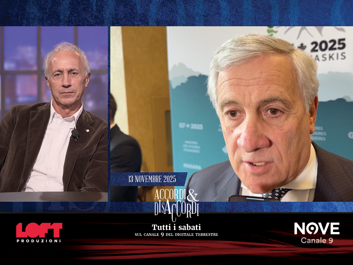 Travaglio sul Nove: “Corruzione in Ucraina? Mentre i soldati muoiono al fronte c’è chi si siede sulla tazza del cesso d’oro massiccio” Travaglio sul Nove: “Corruzione in Ucraina? Mentre i soldati muoiono al fronte c’è chi si siede sulla tazza del cesso d’oro massiccio”