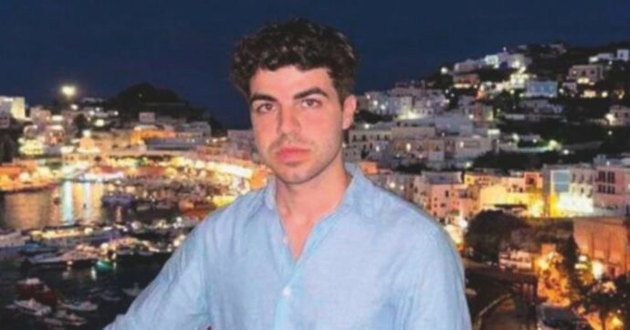 Giù da b&b, ci fu lotta violenta prima del volo