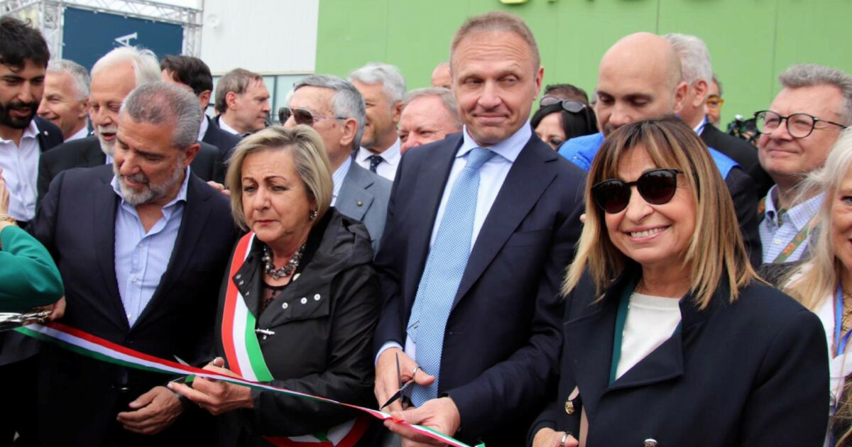 Nuova tegola per Lollobrigida, dubbi sul “suo” comitato tecnico-faunistico: per il Consiglio di Stato il ministro ha “raggio d’azione illimitato”