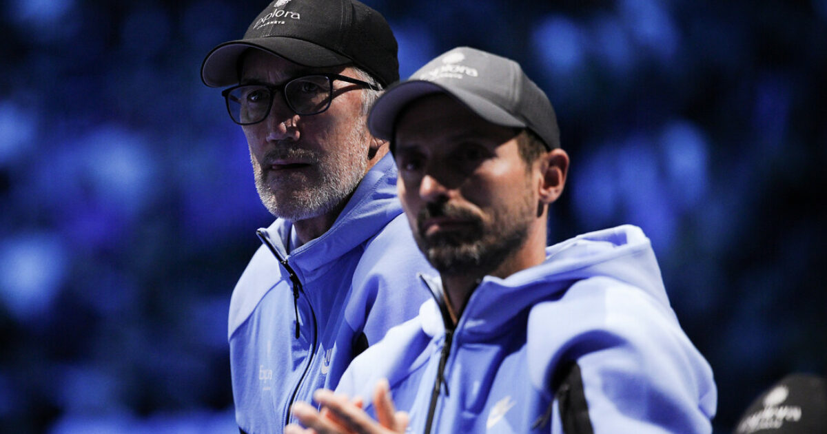 Vagnozzi: “Abbiamo visto Jannik lottare, è stato emozionante. Ma sappiamo su cosa lavorare dopo questa vittoria” Vagnozzi: “Abbiamo visto Jannik lottare, è stato emozionante. Ma sappiamo su cosa lavorare dopo questa vittoria”