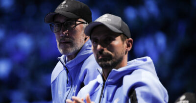 Copertina di Vagnozzi: “Abbiamo visto Jannik lottare, è stato emozionante. Ma sappiamo su cosa lavorare dopo questa vittoria”