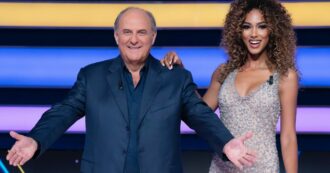 “Vada nuda sul balcone, vediamo cosa succede”: la battuta di Gerry Scotti a Samira alla “Ruota della fortuna”