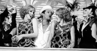 Copertina di Morte le gemelle Kessler, avevano richiesto il suicidio assistito: “Vogliamo essere messe assieme nella stessa urna”. La loro eredità a Medici senza frontiere