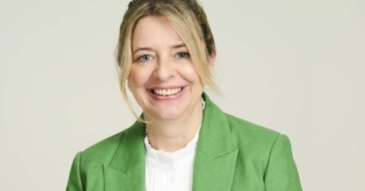 E’ morta a 56 anni la giornalista Rachel Cooke: “Un cancro diagnosticato a inizio anno se l’è portata via, trattava qualsiasi argomento con rigore assoluto e infinita curiosità”