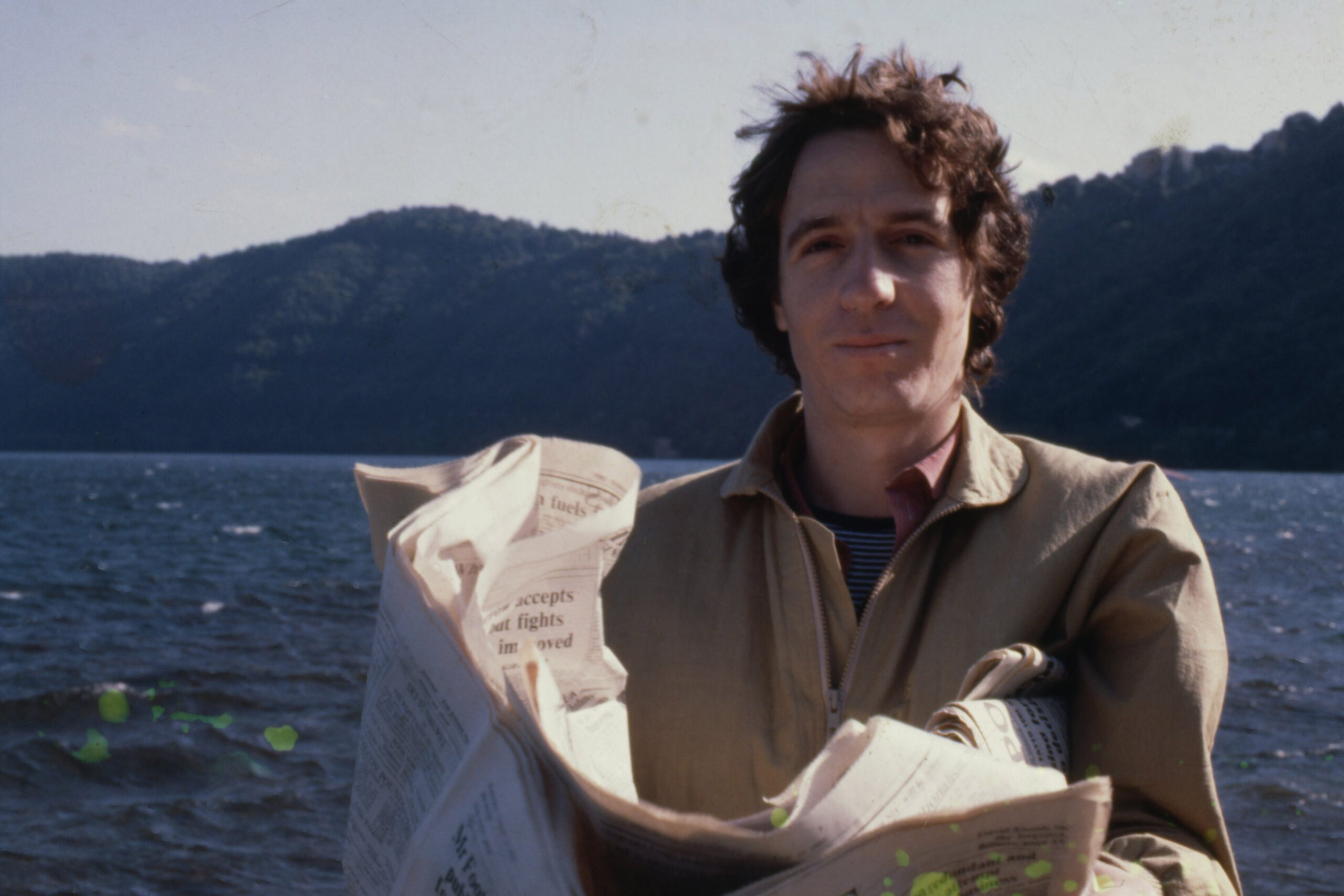 “Rino Gaetano veniva considerato una sorta di Calimero, ma era un fenomeno vero e irriverente verso il sistema”: ecco il docu film “Sempre più blu” “Rino Gaetano veniva considerato una sorta di Calimero, ma era un fenomeno vero e irriverente verso il sistema”: ecco il docu film “Sempre più blu”