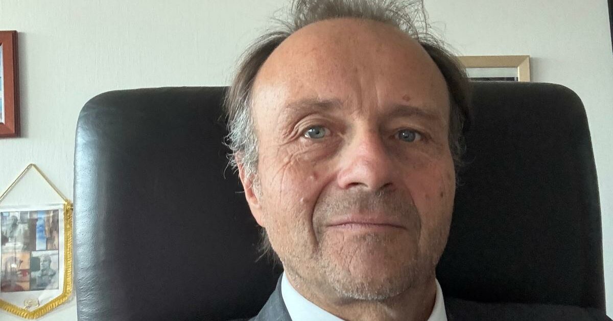 Camorra, 44 arresti decapitano il clan Russo. Indagati anche un sindaco e un consigliere: “I soldi li ho cacciati, i voti dove stanno?” Camorra, 44 arresti decapitano il clan Russo. Indagati anche un sindaco e un consigliere: “I soldi li ho cacciati, i voti dove stanno?”