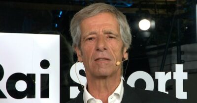 Copertina di “Prima che mi commuovo, grazie Rai. E meglio di così non poteva finire”: il telecronista Marco Fiocchetti dà l’addio a sorpresa