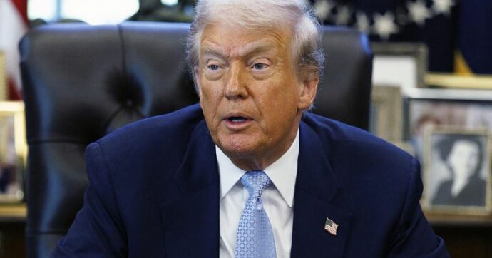 Trump: “Raid sul Messico per fermare il narcotraffico? Per me va bene”. E sul Venezuela: “Parlerò con Maduro”