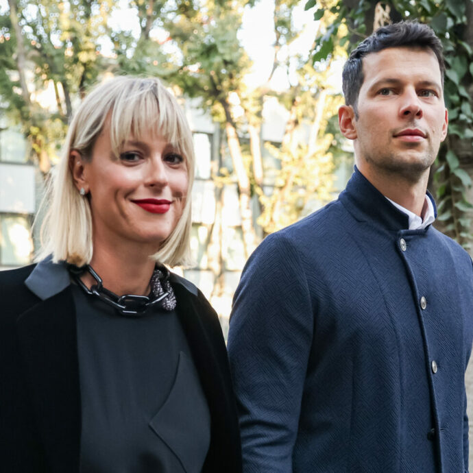 “Dicevano ‘devi diventare mamma, quando fai un figlio?’. È stata una violenza, ci stavamo provando. Come coppia io e Matteo siamo compiuti”: così Federica Pellegrini