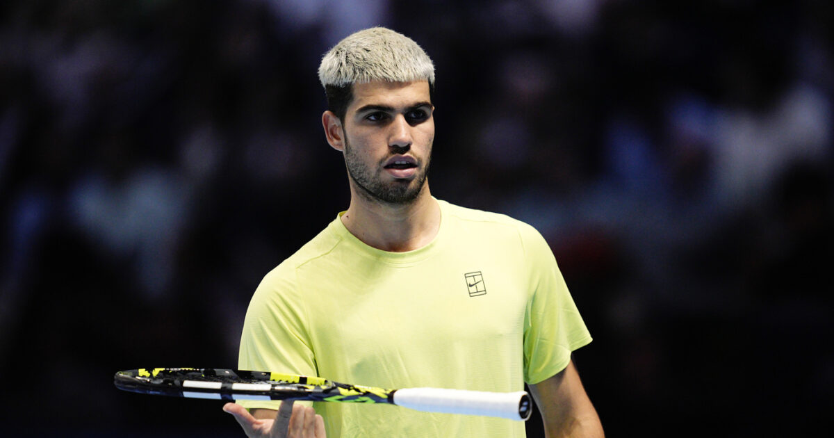 Alcaraz non giocherà la Coppa Davis, in Spagna ne sono sicuri: “Se scende in campo, si rompe”