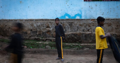 Copertina di Il lavoro del Ciai contro gli abusi sui minori in India (raccontato dal Fatto.it) diventa uno spettacolo per ragazzi