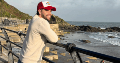 Copertina di “Pensavo fosse una brutta influenza invece era un raro tumore. È stato un inferno, mi hanno asportato mezzo polmone. Non ho mai provato così tanto dolore in tutta la mia vita”: parla l’attore Jarryd Nurden