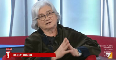 Copertina di Bindi a La7: “Piantedosi paragona i migranti, cioè esseri umani, ad abusi edilizi. È di una gravità inaudita e denota la sua cultura”