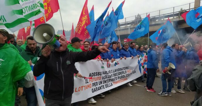 Ex Ilva, il governo conferma il piano: oggi è sciopero