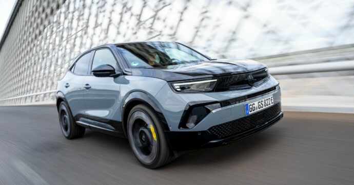 Opel Mokka GSE, la prova de Il Fatto.it – L’elettrica che porta il rally sulla strada – FOTO