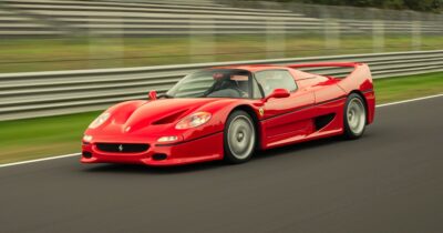 Copertina di Milano AutoClassica 2025, un’edizione che mette il Cavallino al centro della scena