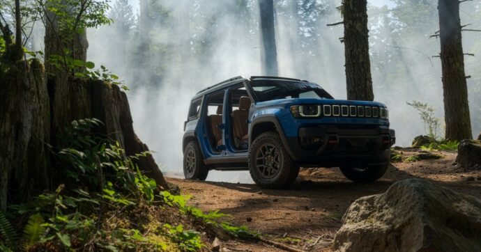Jeep Recon 2026, debutta il primo sport utility elettrico Trail Rated – FOTO