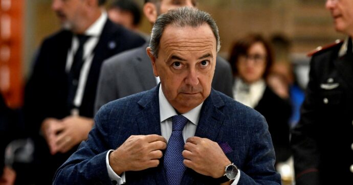 “Il procuratore Lo Voi non va trasferito”