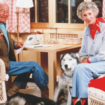 Copertina di Agnelli, Elkann depone a Thun  oggi sul testamento della nonna