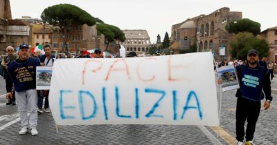 Copertina di Elezioni in Campania, breve storia dell’eterna promessa del condono