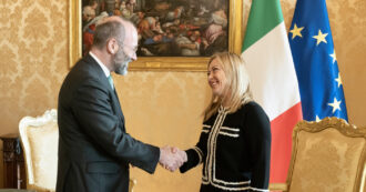 Vietato disturbare il governo Meloni, il Ppe chiede aiuto alle destre e blocca una missione dell’Ue in Italia su libertà di stampa e giustizia