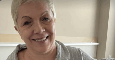 Copertina di “L’abbiamo cacciato a calci in c**o. Dopo 16 anni l’ospite assolutamente non invitato, si è ripresentato alla mia porta”: Rosanna Banfi operata per tumore