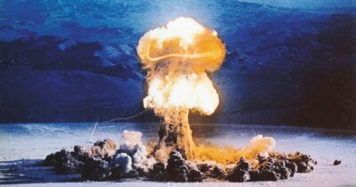 Copertina di Disarmo nucleare, Roma pronta al primo attacco