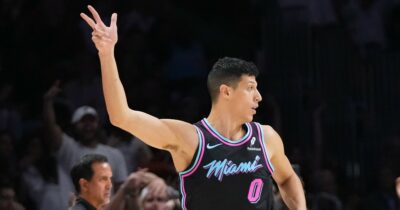 Copertina di “Three-mone!”: gaffe involontaria di un telecronista americano sul nome di Fontecchio. Lui scherza: “Non ditelo ai pugliesi” | Video