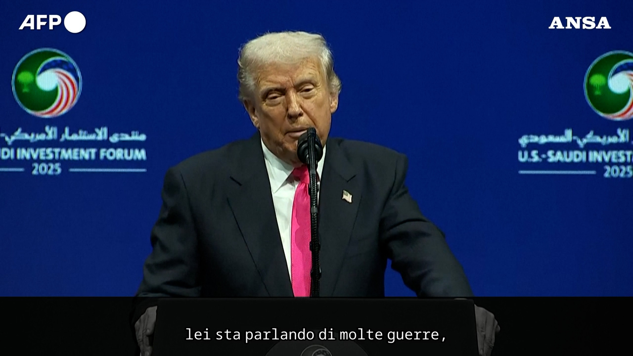 Trump ora pensa al Sudan: “Bin Salman me ne ha parlato, è stato interessante. Abbiamo già iniziato a lavorarci”