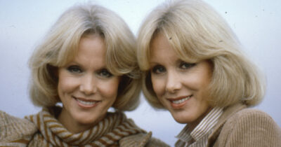 Copertina di “Le gemelle Kessler hanno avviato la procedura per il suicidio assistito un anno fa”: ecco quanto è costato l’iter burocratico tra assistenza e colloqui