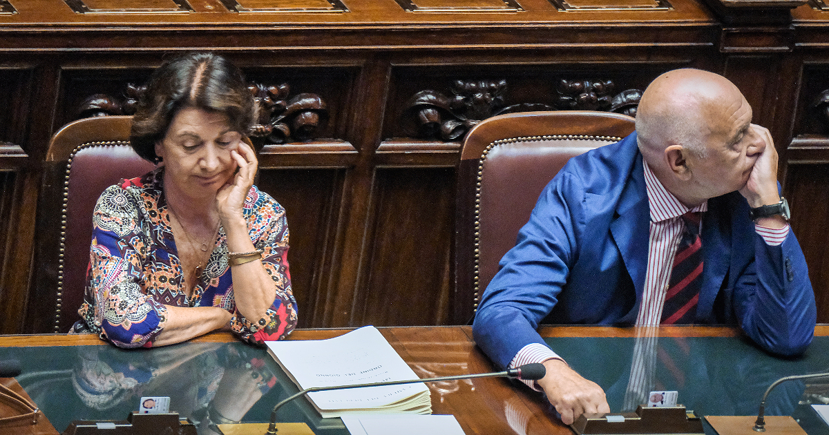 “Nordio e Roccella imbarazzanti”. Opposizioni all’attacco dopo le parole dei ministri sulla violenza di genere