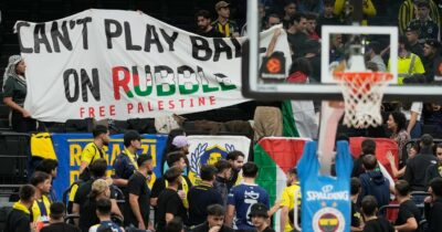 Copertina di Un anno fa in Olanda si toccò il fondo coi tifosi: Virtus Bologna-Maccabi non va giocata