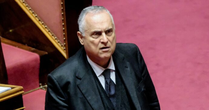 Calcio, la vigilanza la paga lo Stato e tornano gli spot