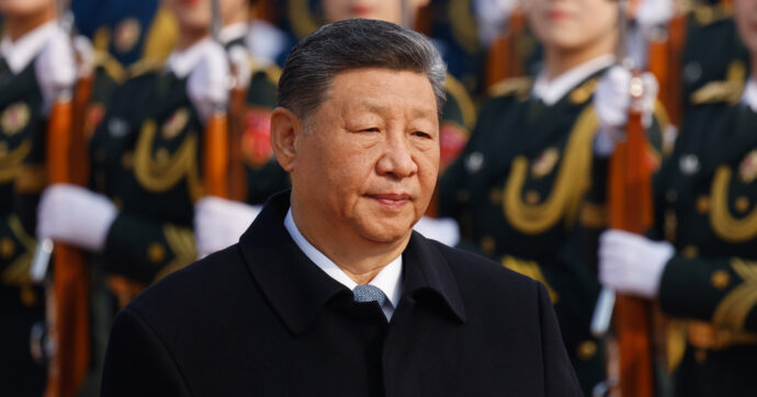 Alta tensione tra Giappone e Cina su Taiwan: Pechino pronta a reagire. Dalle misure commerciali allo scontro armato: le opzioni