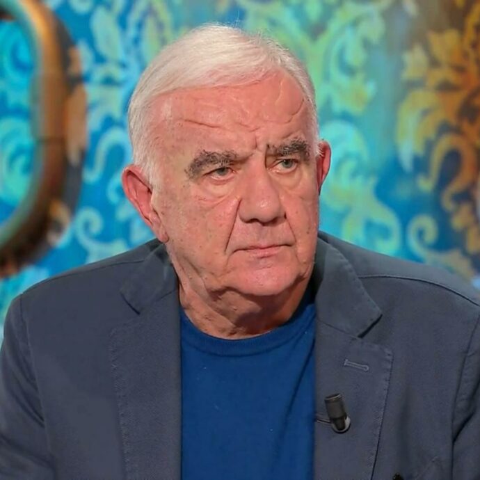 “Mia nonna è riuscita a salvarmi la vita con una pappa. Quando è morto mio padre mi sono ritrovato con i suoi debiti e a dover fare il capofamiglia”: parla Gene Gnocchi