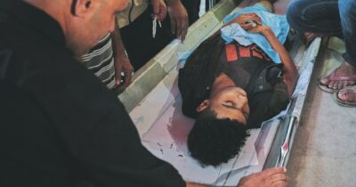 Copertina di Altri 24 morti nella Striscia. Hamas: “Così tregua finita”