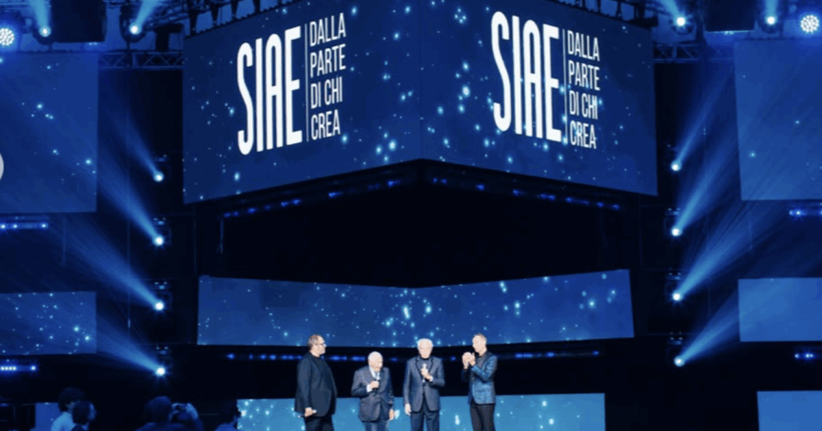 SIAE Music Awards 2025, commozione e applausi per l’omaggio a Ornella Vanoni. Amadeus: “Era amata. Una scolaresca la fermò in centro per i selfie” – I vincitori