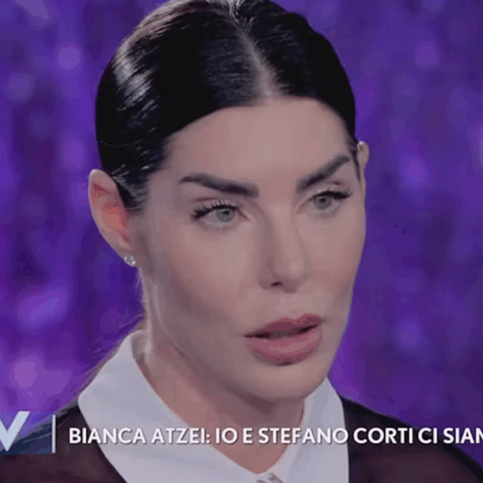 “Io e Stefano Corti ci siamo lasciati. Siamo stati vittime di minacce, avevo paura a mandare nostro figlio a scuola”: lo sfogo di Bianca Atzei a Verissimo