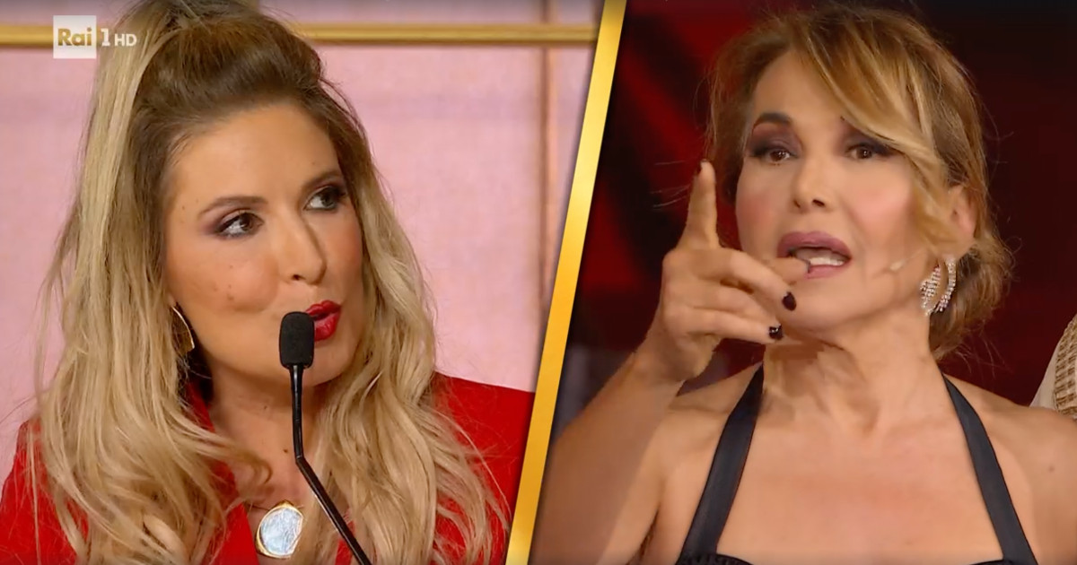 “Scostumata”, “Stai rosicando, non dici mai la verità”: volano stracci tra Barbara D’Urso e Selvaggia Lucarelli a “Ballando con le stelle”