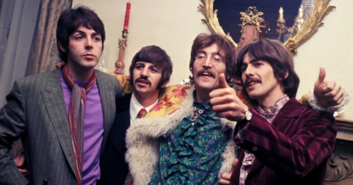 Beatles, la serie tv tra tè alle amfetamine e Lennon pavone bianco