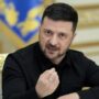 Copertina di Zelensky: “Washington ha proposto colloqui a tre Usa-Russia-Ucraina. I 90 miliardi dell’Ue? Li restituiremo se Mosca pagherà le riparazioni”