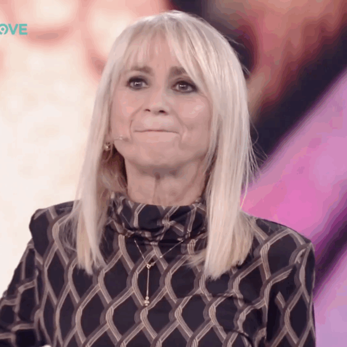 “Mi sembra che mi strappino la pelle continuamente. Prima Baudo, poi Vessicchio, le Kessler, Ornella Vanoni”: il dolore di Luciana Littizzetto – VIDEO