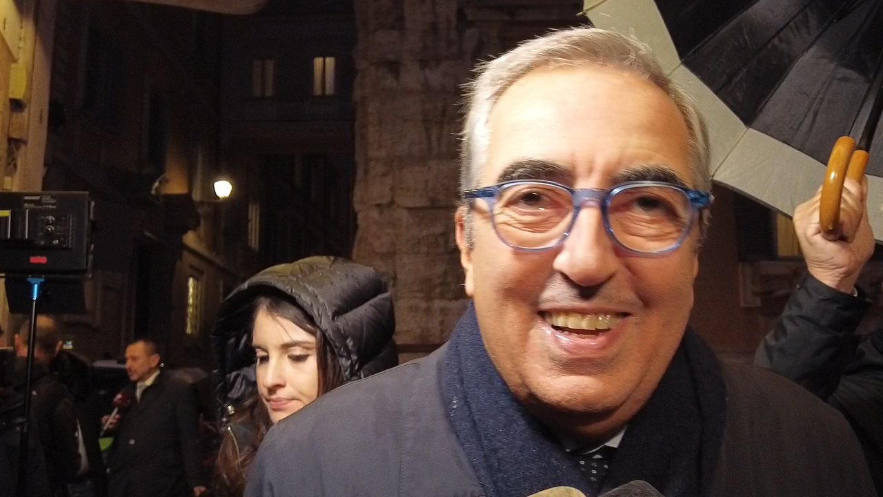 il fair play di gasparri attacchi a fico ed elettori campani sono preoccupato per loro ha esperienza amministrativa quanto io odontoiatrica