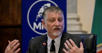 Il mito Giuli. Ora fa il ricercatore sui libri scientifici del suo ministero