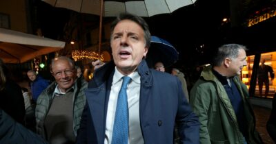 Copertina di Un’altra poltrona per Renzi: entra nel Cda di una società israeliana di blockchain e criptovalute