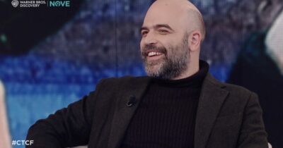 Copertina di “Nessuno si sentiva né giudicato né in difficoltà al cospetto di Ornella Vanoni. Accogliere la vita è stato il suo manifesto”: il ricordo di Roberto Saviano (VIDEO)