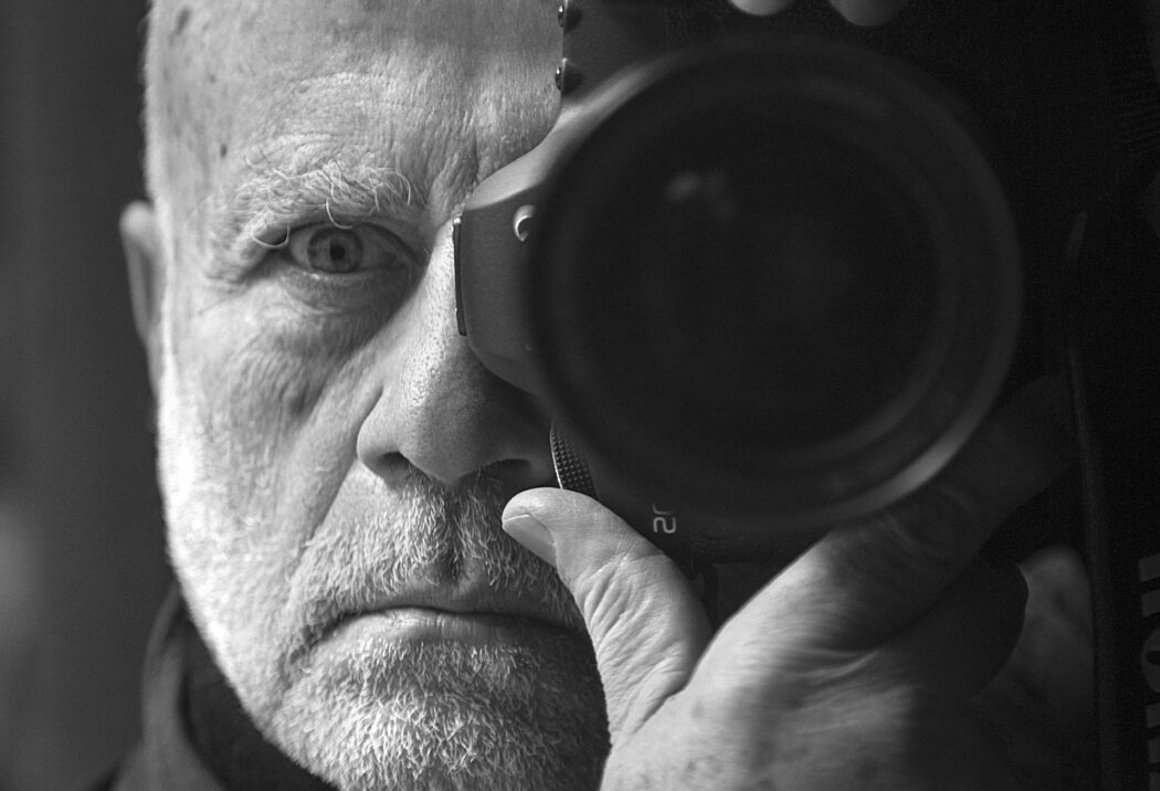 L’intervista: “Io, Sciascia, i selfie e D&G: ma la fotografia non  è arte”