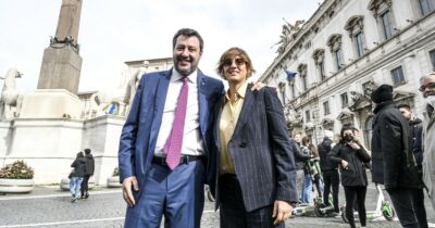 Copertina di Ddl stupro, la Lega al Senato fa saltare l’accordo Meloni-Schlein: “Nuove audizioni e correzioni”. Alla Camera l’ok al reato di femminicidio: ora è legge